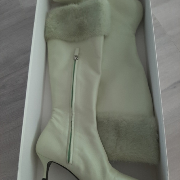 Vintage leather boots - Picture 9 of 11